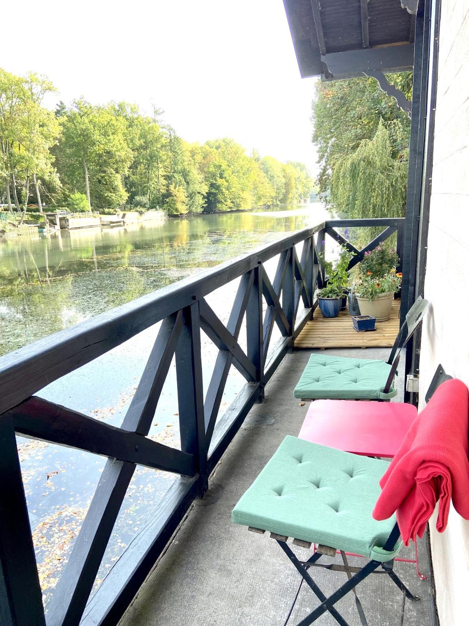 Le Chalet Bucolique Au Bord De L'Eau Olivet  Esterno foto